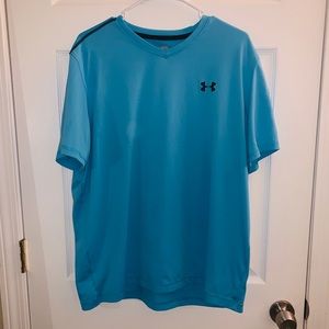 MENS Under Armour Shirt